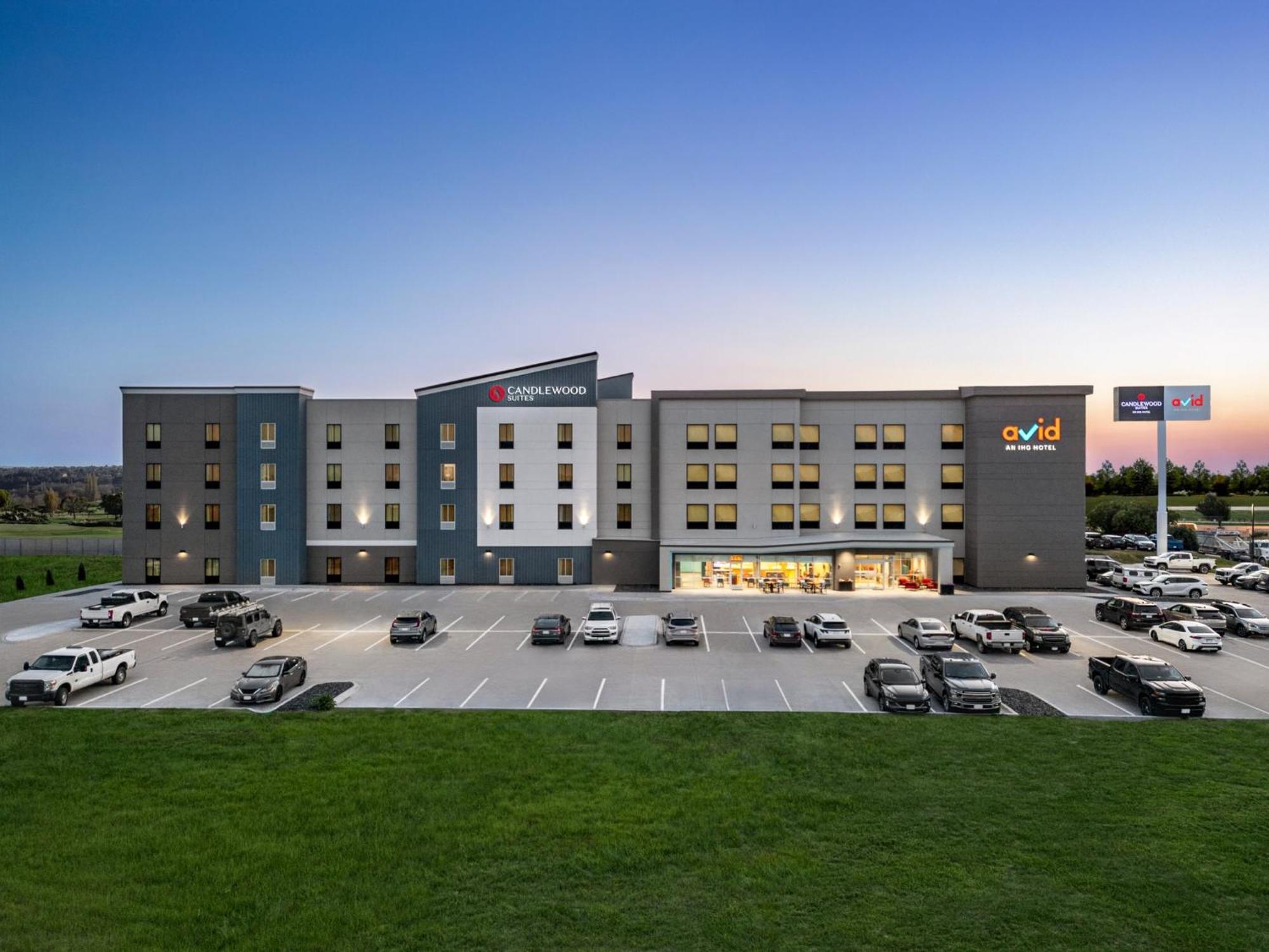 Avid Hotel North Platte By Ihg Экстерьер фото
